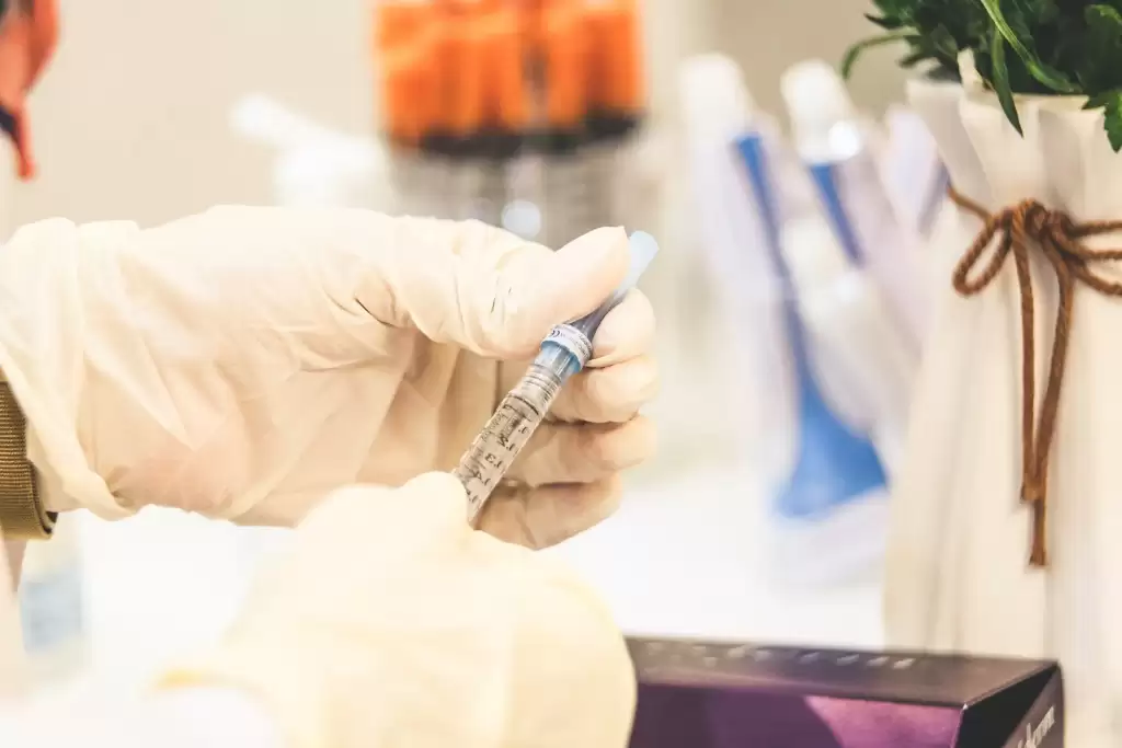 長效注射型 PrEP 如何在商業利益及公眾利益中取得平衡？